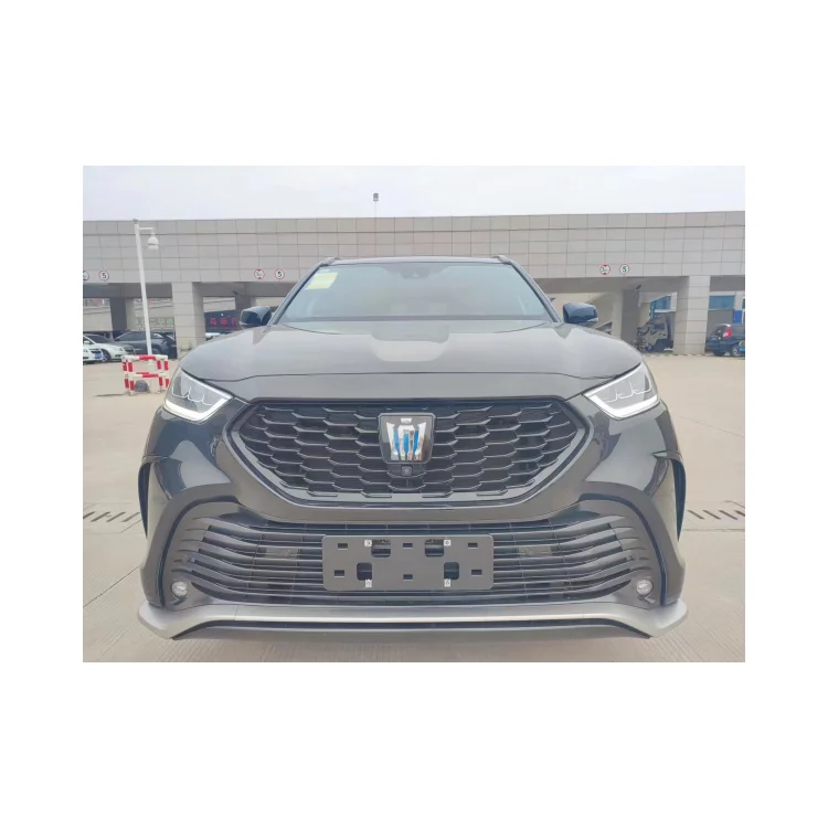 Toyota Crown Land 2022 2.5L HEV 4WD Top fitting