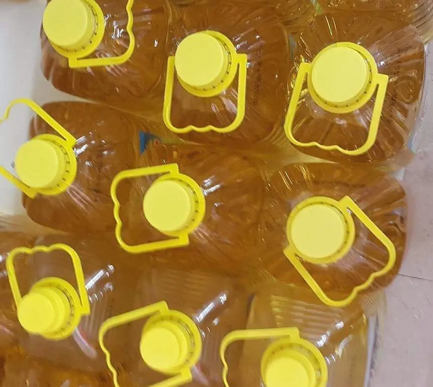 Buy High Quality Soy Bean Oil 100% Pure and Refined Soybean Oil In bulk Sale from South Africa