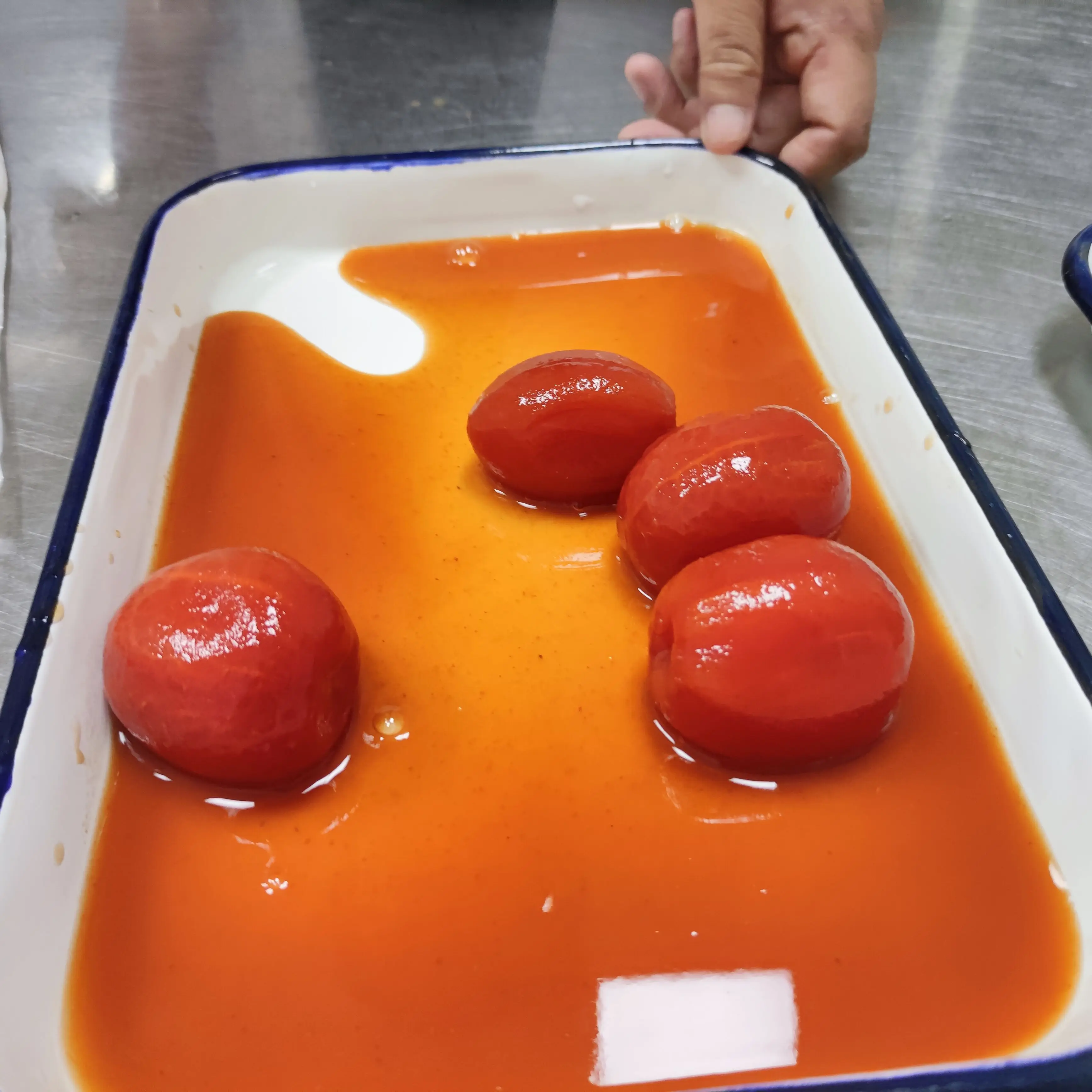 2022 Good Quality Canned Peeled Tomatoes Whole With Private Label