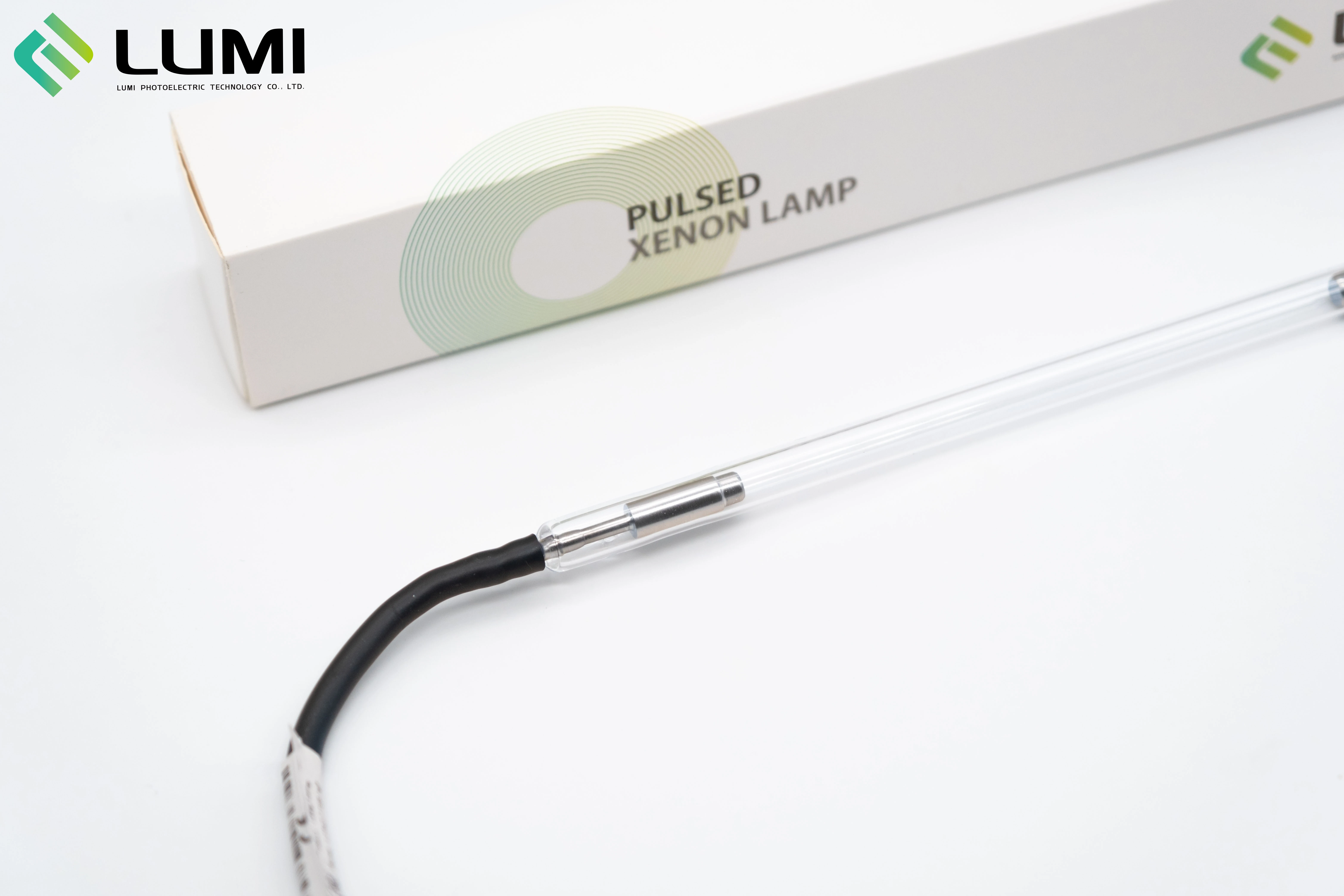 Nd YAG Laser Pulsed Tube Xenon Short Arc Lamp quanta