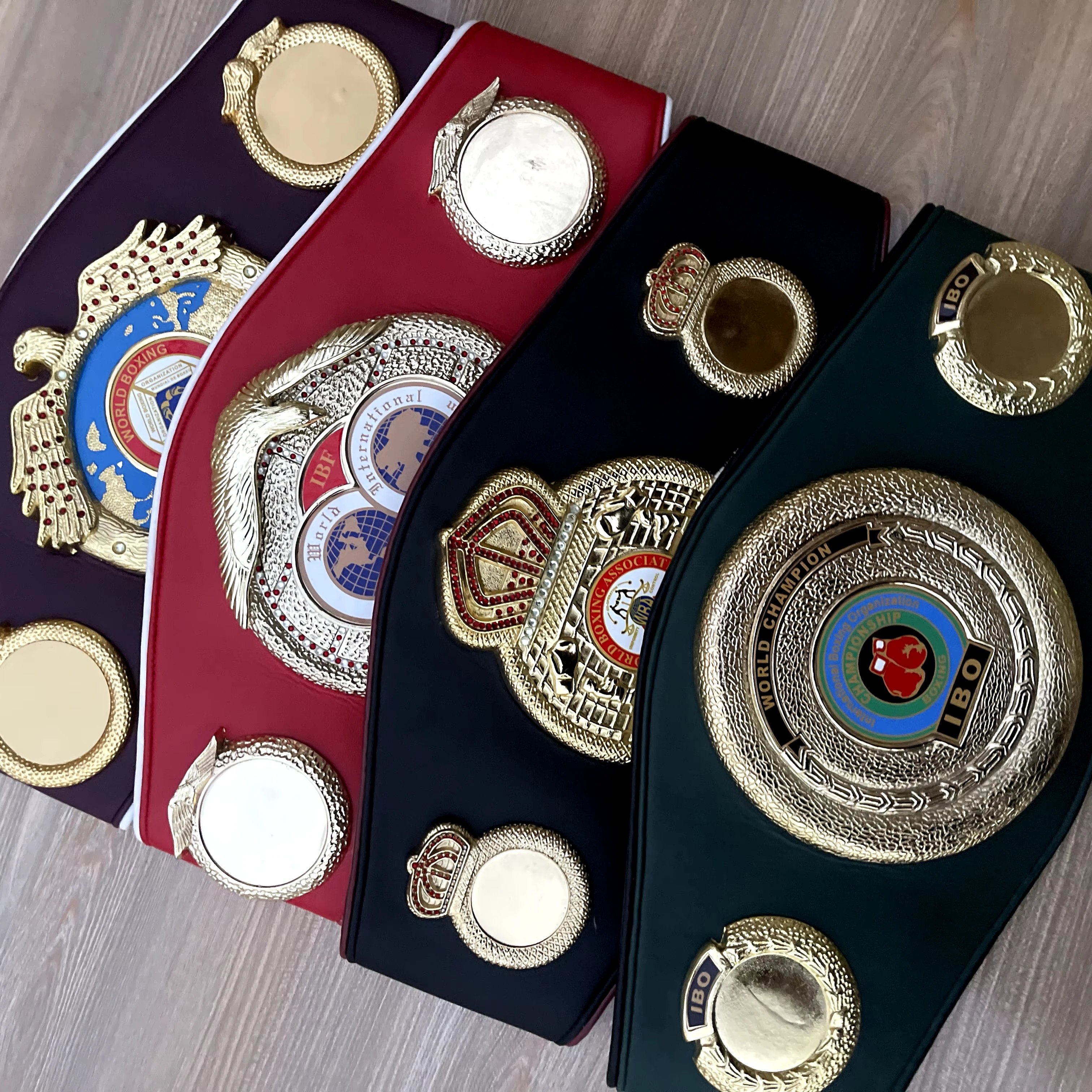 Replica WBC WBA IBF IBO WBO Championship Belt Premium Customizable Boxing Belts for Collectors and Events