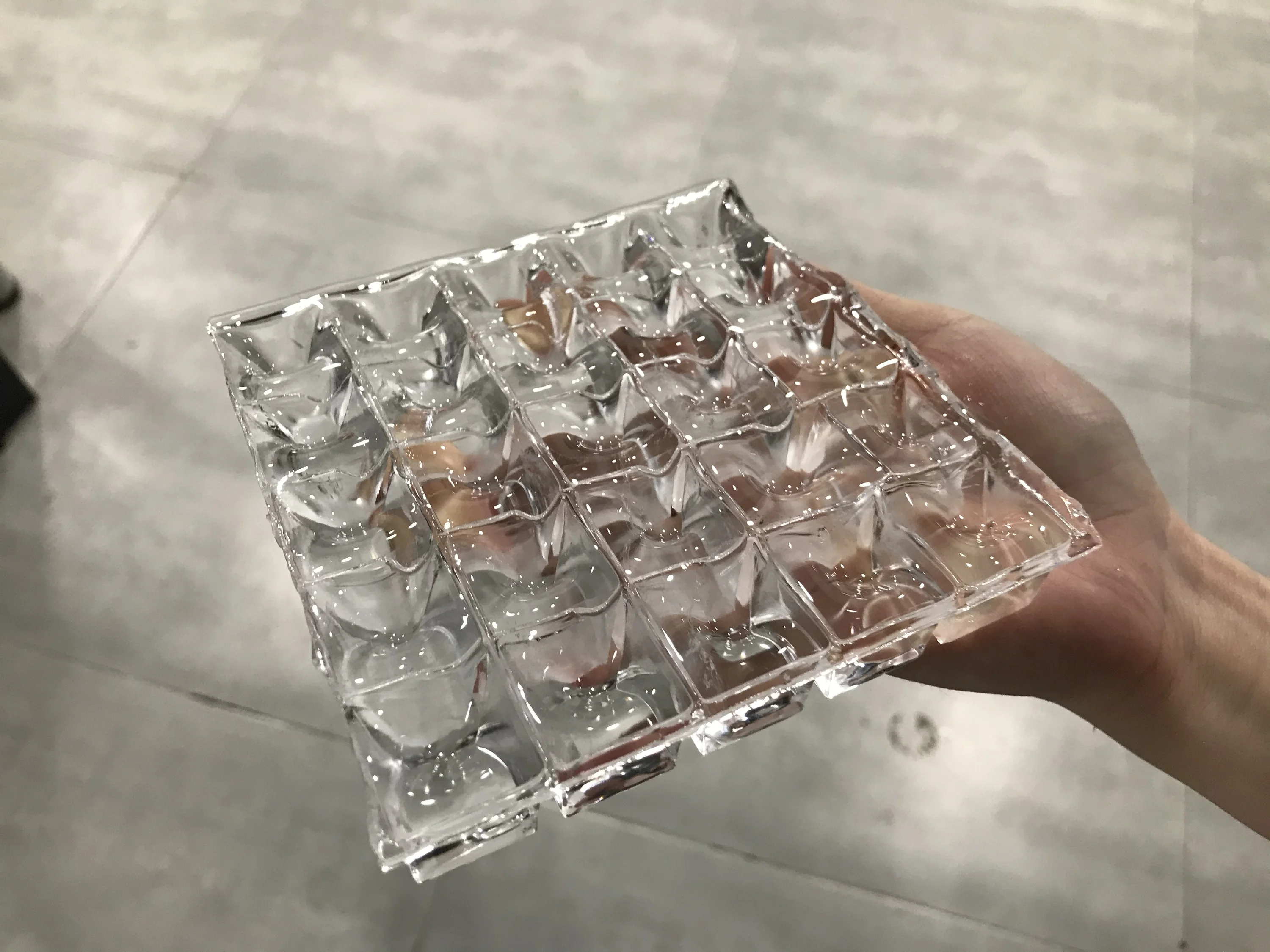 Advanced LCD Panel small ice cube making machine 120kg ice cube making machine supplier