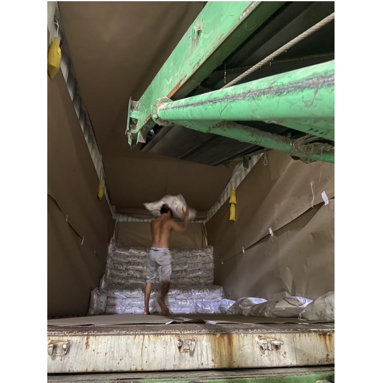 QUALITY VIETNAMESE RICE STANDARD SOFT TEXTURE RICE WHITE CALROSE CAMOLINO FACTORY SHORT GRAIN RICE SUPPLIER IN VIETNAM