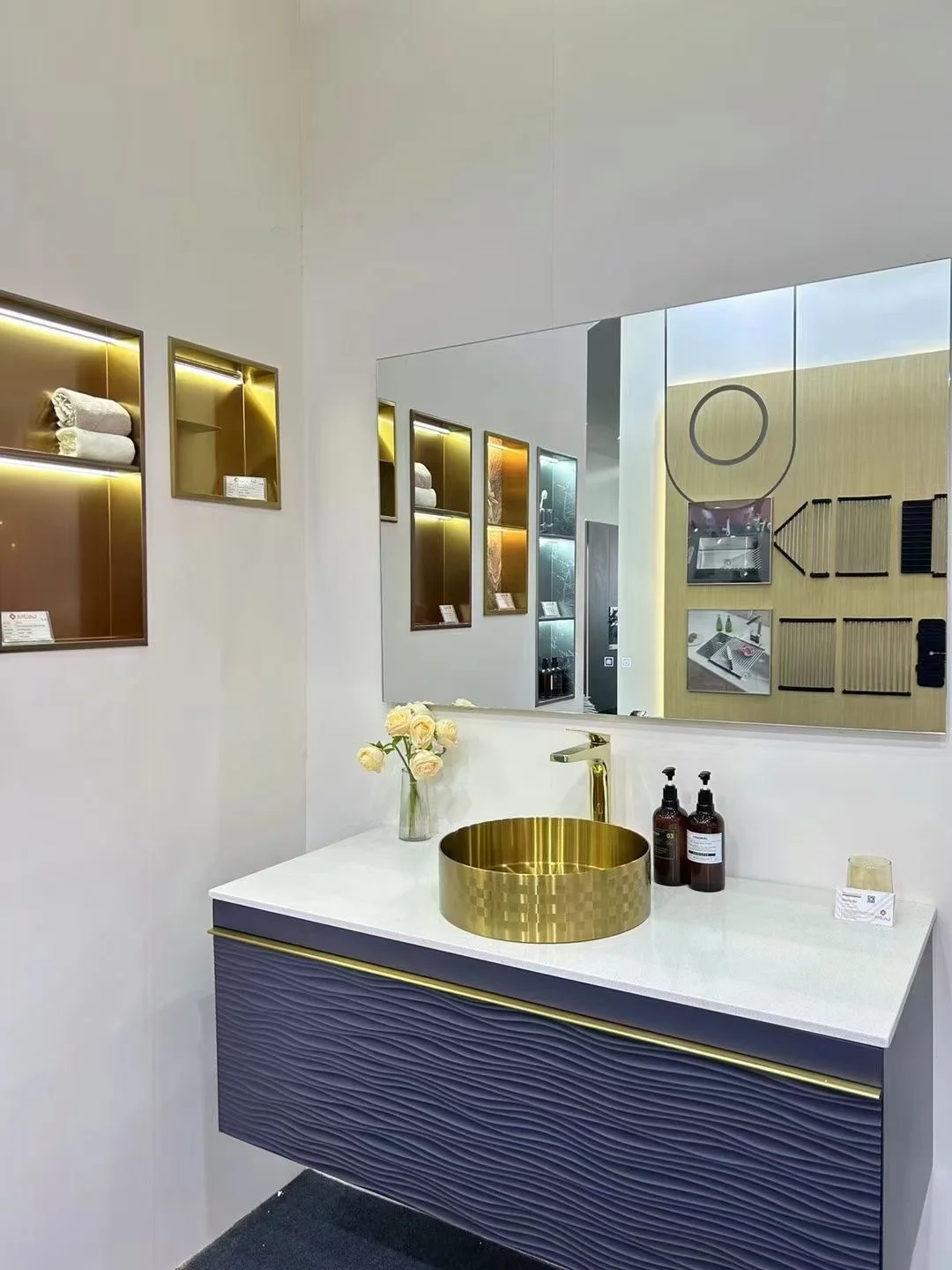 Multiple Color Wall Mounted Built In 304 Stainless Steel Bathroom Niche Shower Niche For Bathroom with led Lights