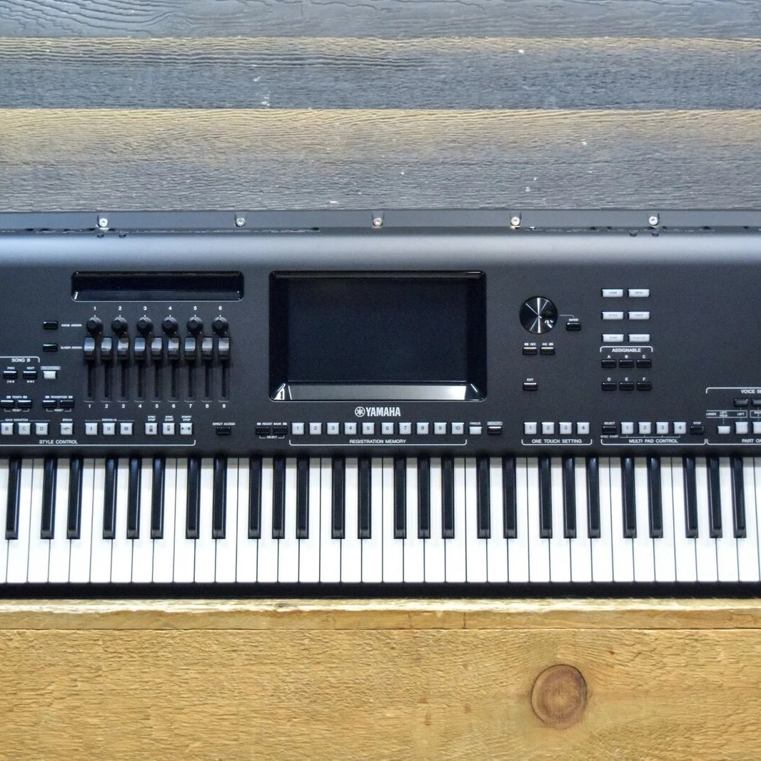 Yamahas Genos 76-Key Digital Workstation