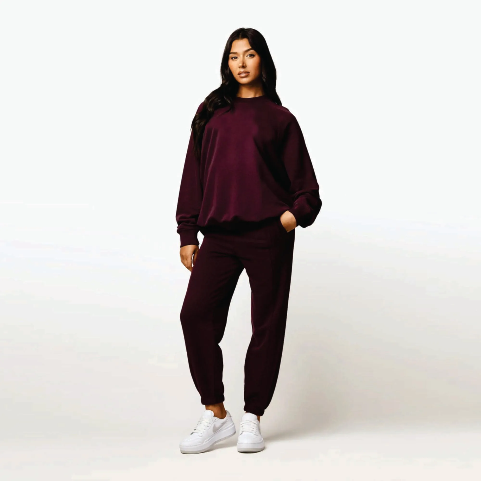 Women Two Piece Pants Set Women Clothing 2023 Workout Joggers Sets Custom Women Tracksuits Pullover Hoodie with Pocket