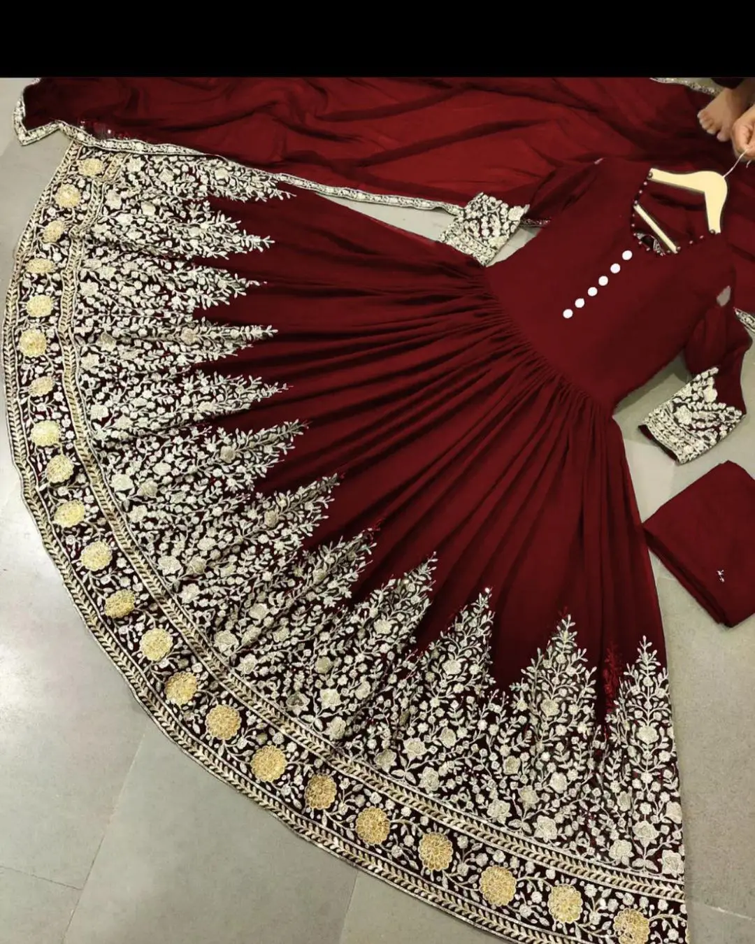 Georgette long gown  fashionable casual wear design very nice color combination with low price wholesale