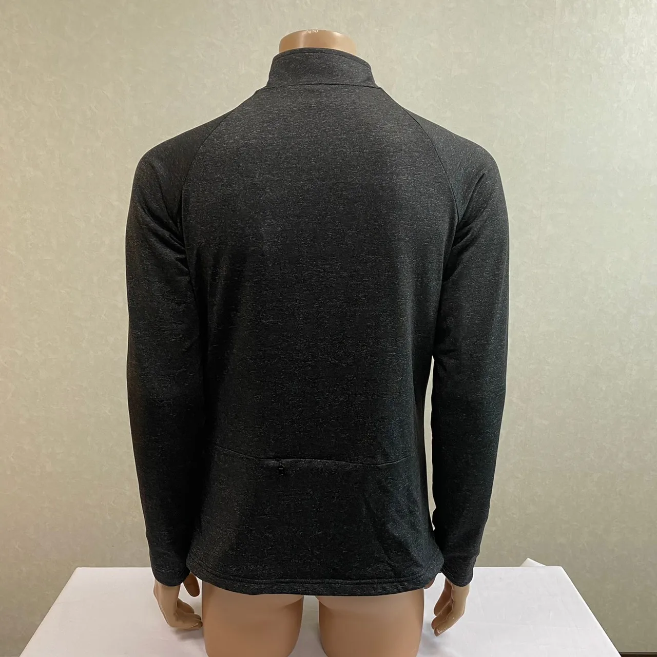 Custom Men Women 5v USB Electric Heated Baselayer Shirt With 3 Heat Settings Control Button