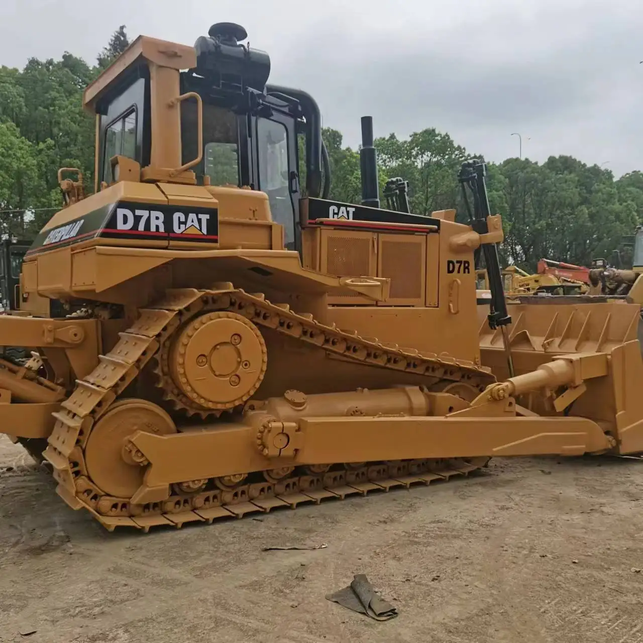 Used Caterpillar D7R track-type tractor dozer quality road construction machinery CATD7R with good performance and cheap price