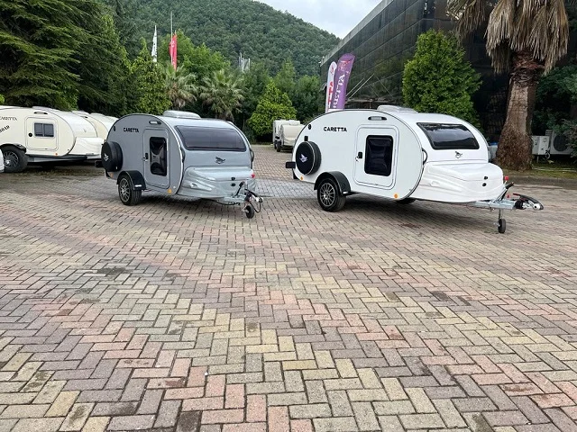 Famous Luxury Motorhomes Camping Caravan Trailer Trck for Sale China Max Black Red White Travel OEM