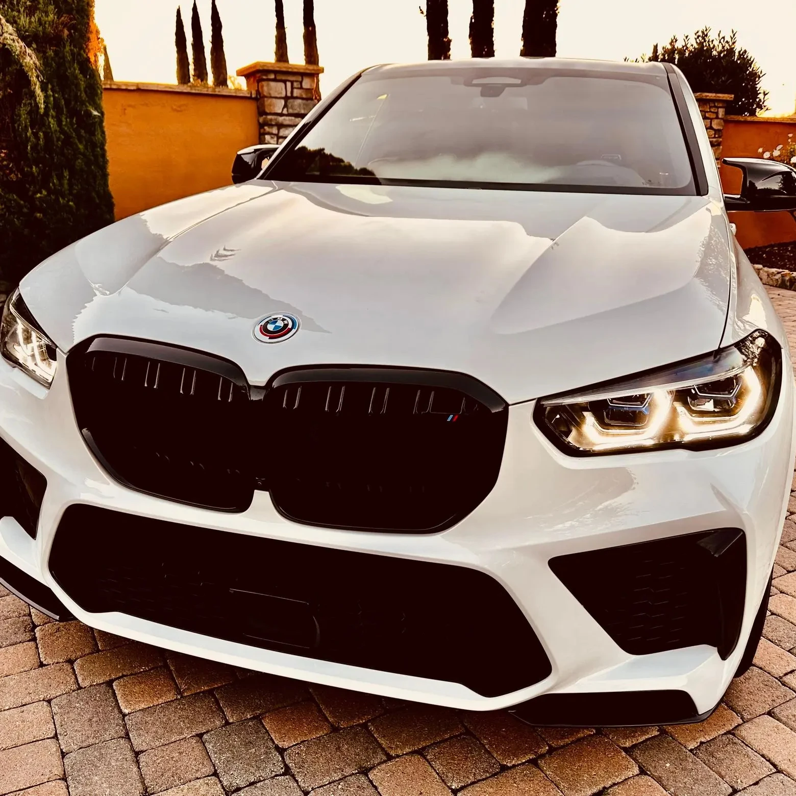 2023 BM-W X5 M конкуренции
