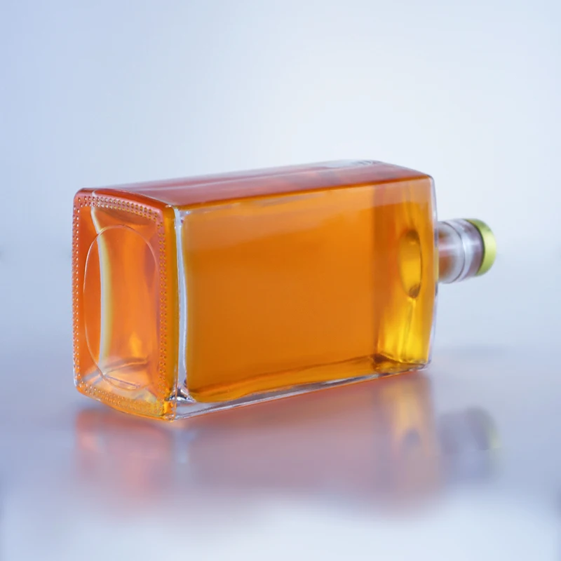 500 ml can be customize square clear rum vodka gin brandy whiskey glass bottle with cork cap