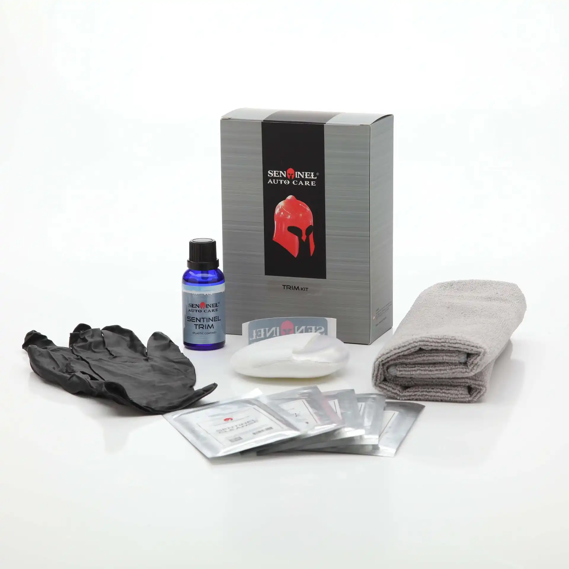 Singapore-Made Water Repellent Car Coating 30ml SiO2 Clear Straw Liquid Color for Car Paint Surfaces-Use Spray