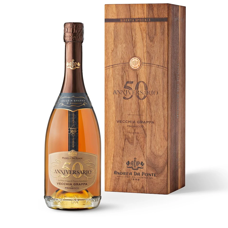 20 YEARS 70CL HIGH QUALITY alcoholic beverage BARRIQUE AGED BRANDY RISERVA