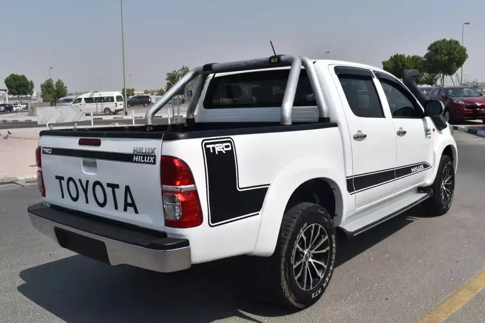 Used   Toyotas Hilux  pickup 4x4 Double Cabin On Sales
