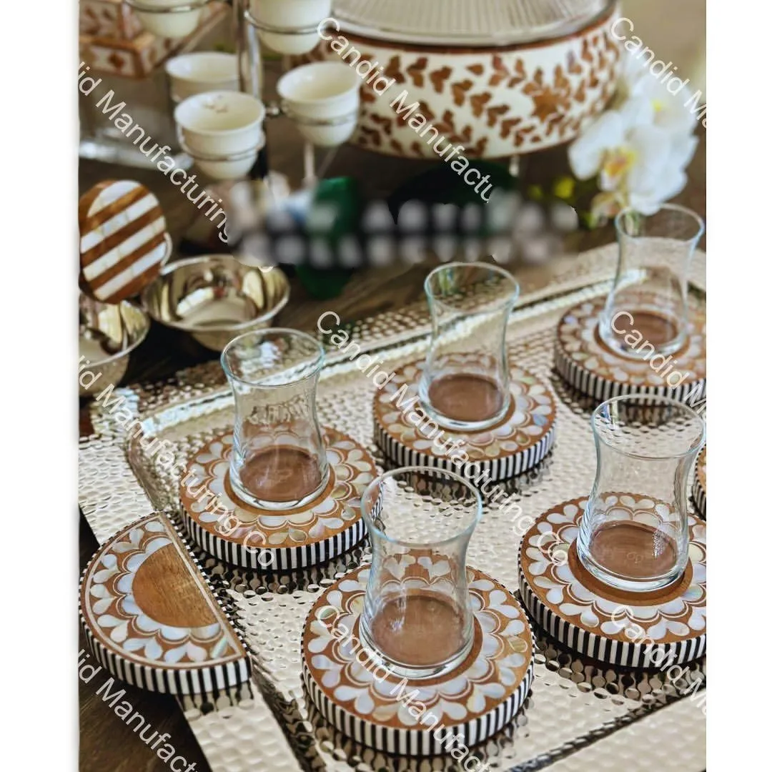 Beautiful Tray of Wooden Inlay Round Shape floral  Design From India Manufacturer Best Price