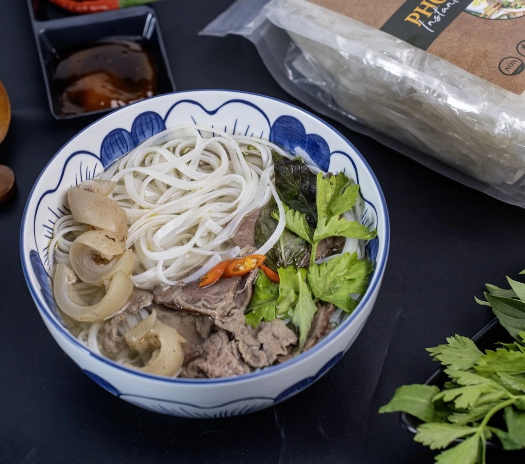 Good Quality Rice Vermicelli Fast Delivery Easy Cook Natural Ingredients Oem/Odm Plastic Bag Vietnam Factory Wholesale Bulk