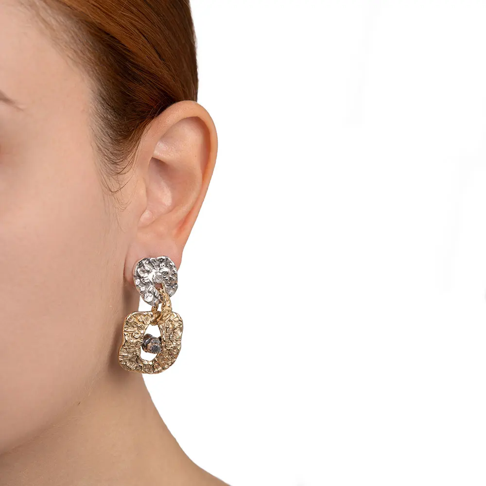 Fashion jewellery handcrafted earring best quality silver 925 and bronze pin and butterfly closure Irregular movable squares