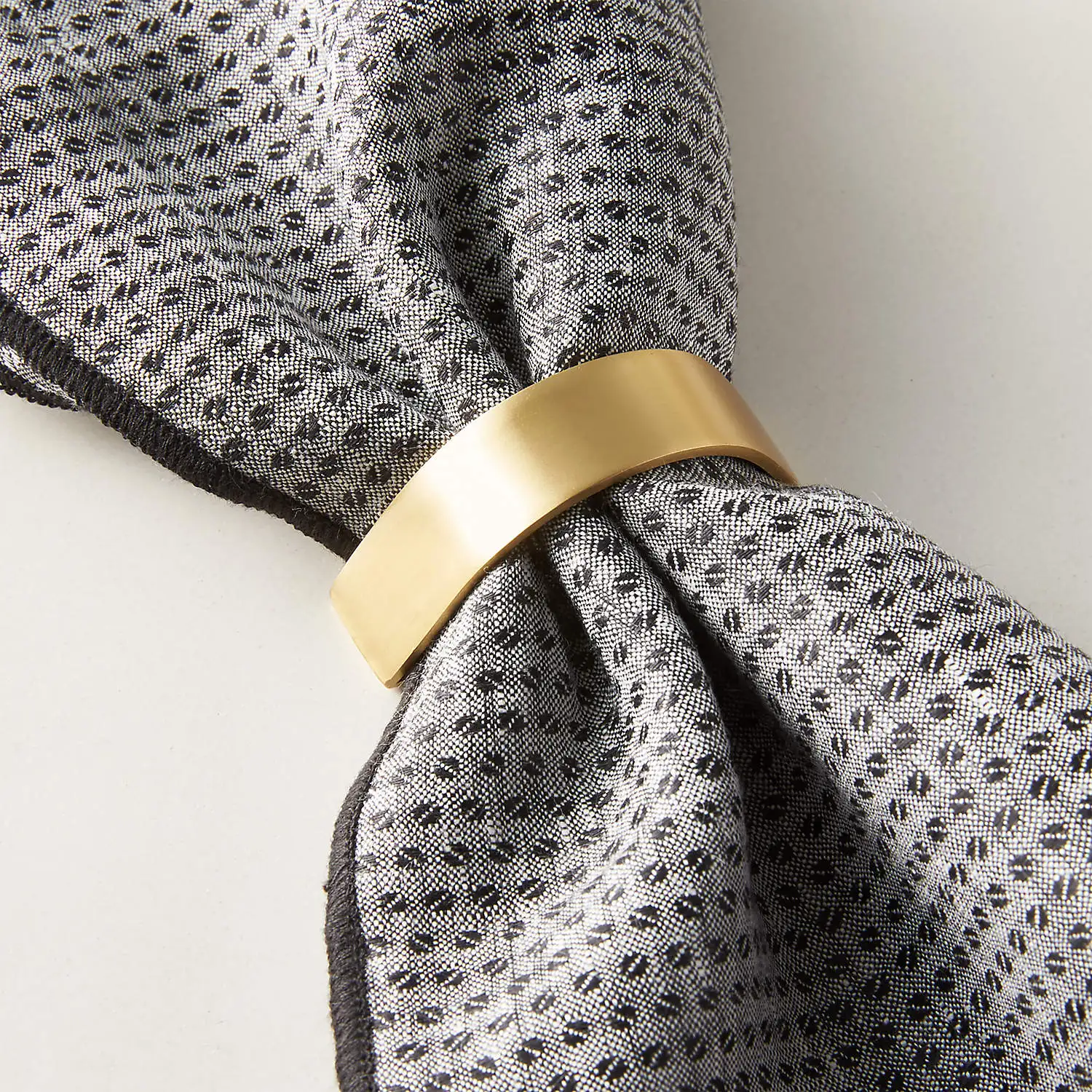BRUSHED GOLD NAPKIN RINGS SET OF 8 BY KSN