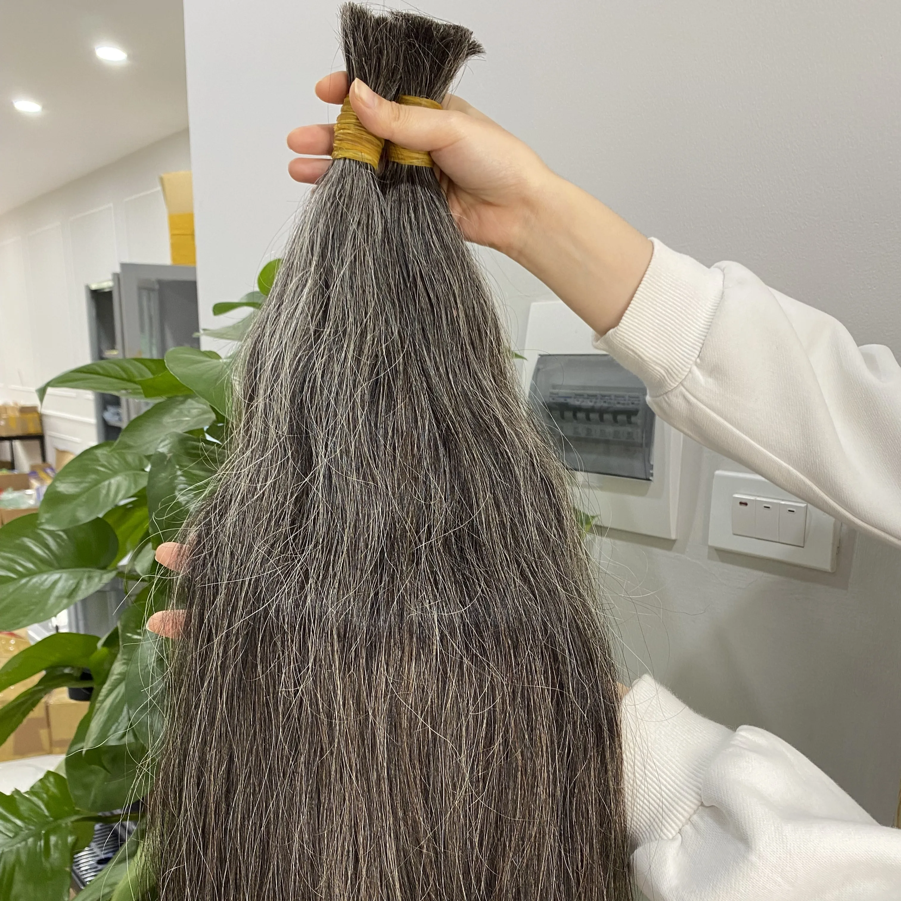 Wholesale Straight Natural Gray Hair In Bulk Vietnamese Human Hair Extensions All Cuticles Aligned