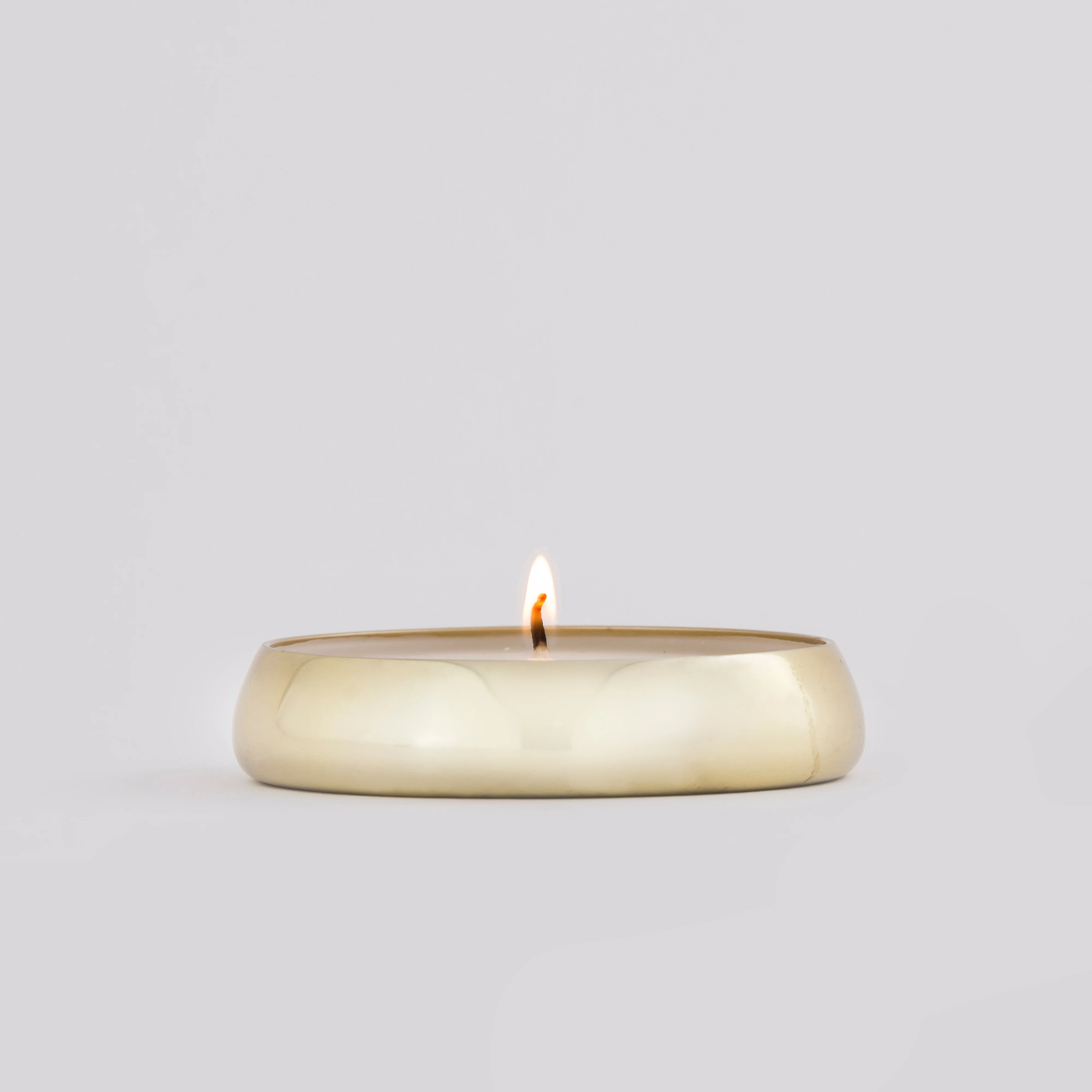 Best Design High Quality Glass Metal Wax Filled Candle Jars and Holders for Home and Decoration