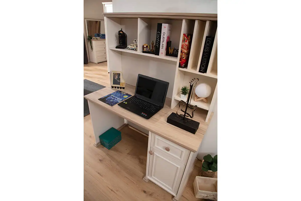 Wholesale Price Cheap Kids Chiavari Chairs for Party Rental Pink Clear White Blue Set Cross China Packing Pcs (ider Latte)