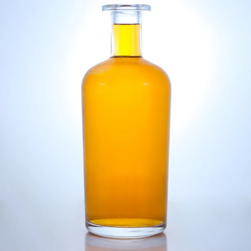 750 ml hot selling round transparent glass decanter with cork cap for vodka tequila rum gin whiskey