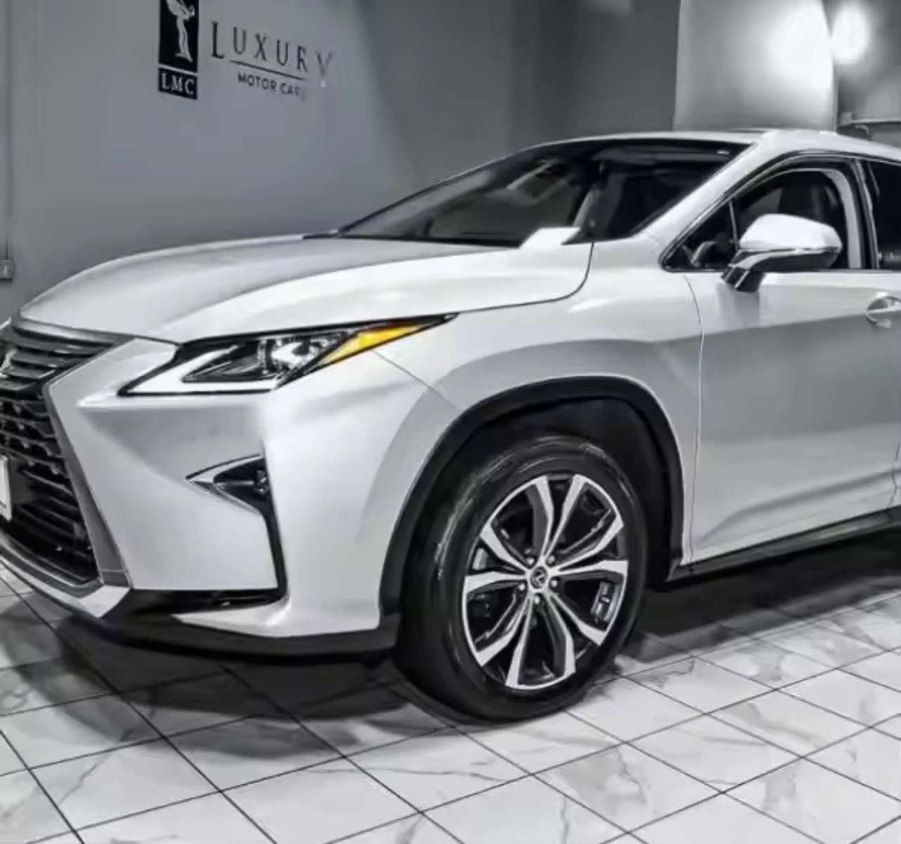 Использованный 2019 Lexus RX 450h