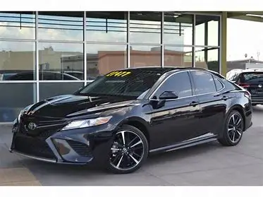 Good condition Toyota Camry 2022 dual engine 2.5HE elite Plus version for sale