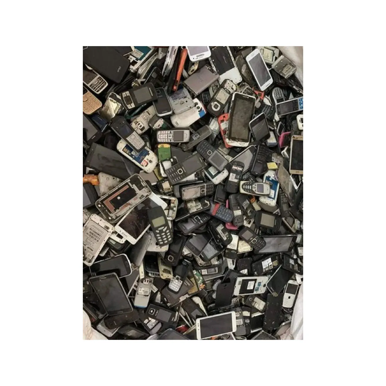 Old Mobile phone scrap and Cell phone scrap for sale