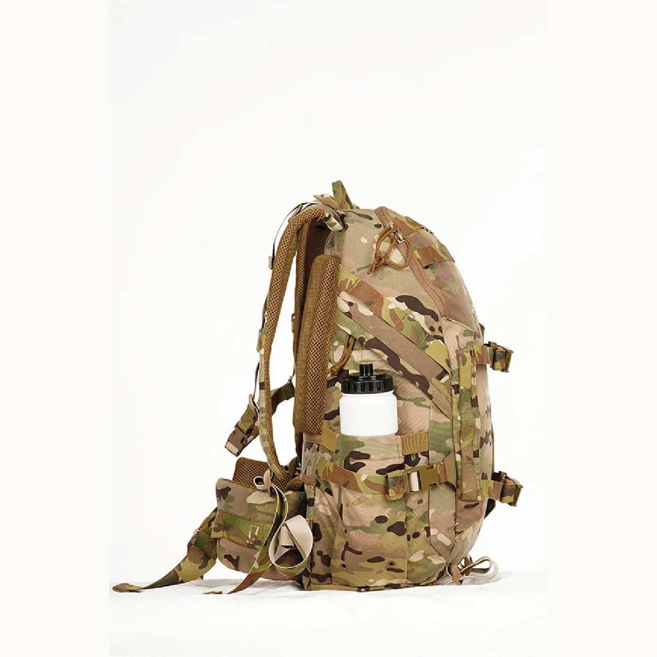 Heavy-Duty Tactical Rush Backpack IT Camo with Helmet Provision Rugged Outdoor Gear Storage Field Operations Oxford Nylon Lining