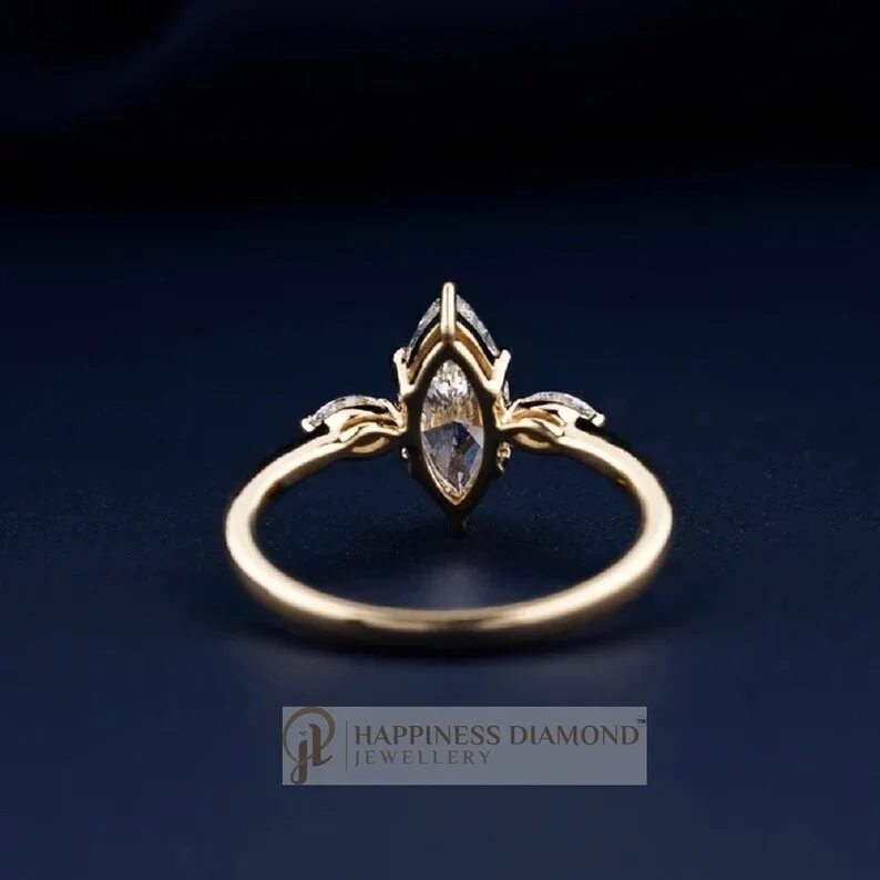 Low Prices 1 CT Marquise Cut Moissanite Three Side Stone Diamond Ring with Solid Gold Metal Conflict Free Wedding Ring For Sale
