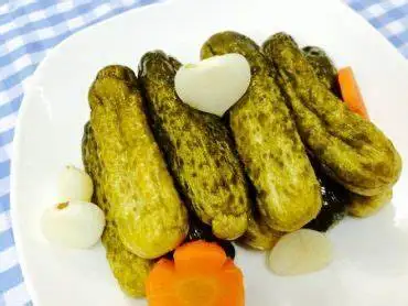 Маринованный огурец Dill