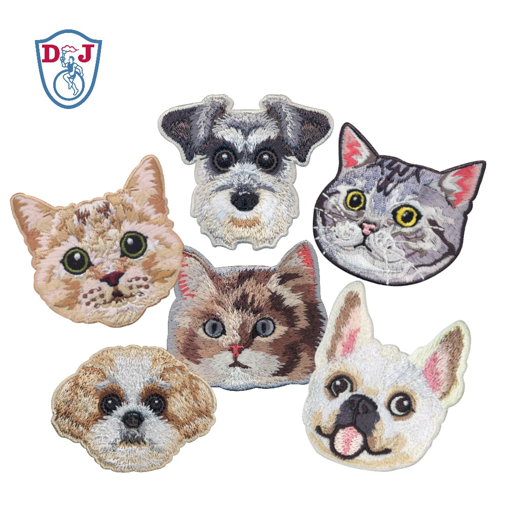 Customized Embroidery Patches Animal Dog Cat Badges Embroidered Wappens self-adhesive