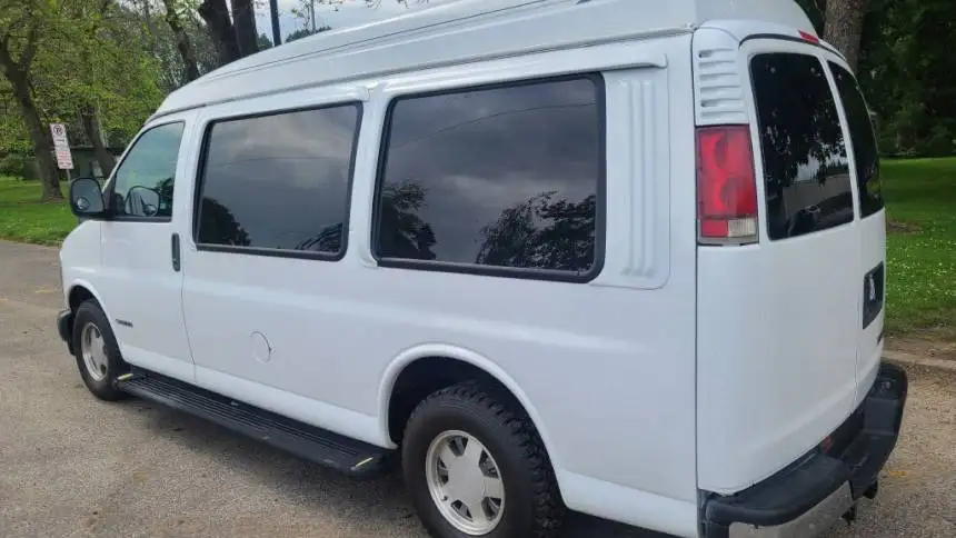 Quality Used/New 1998 Chevrulet Chevy Cargo Van 1500 135 For Sale