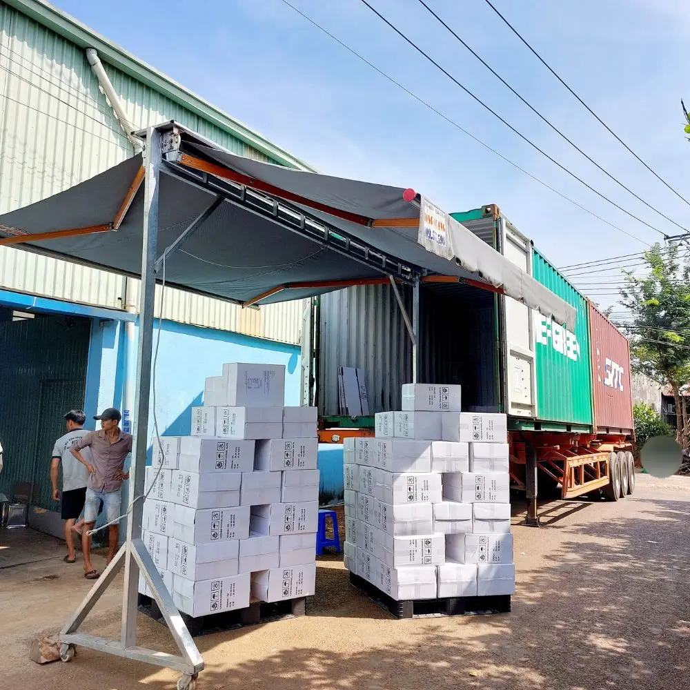 Hot Sale Vietnam Cashew Nut Raw Cashew Nuts Cashew Nuts W320, W240, W180, SK, LP2, LWP Reasonable Price