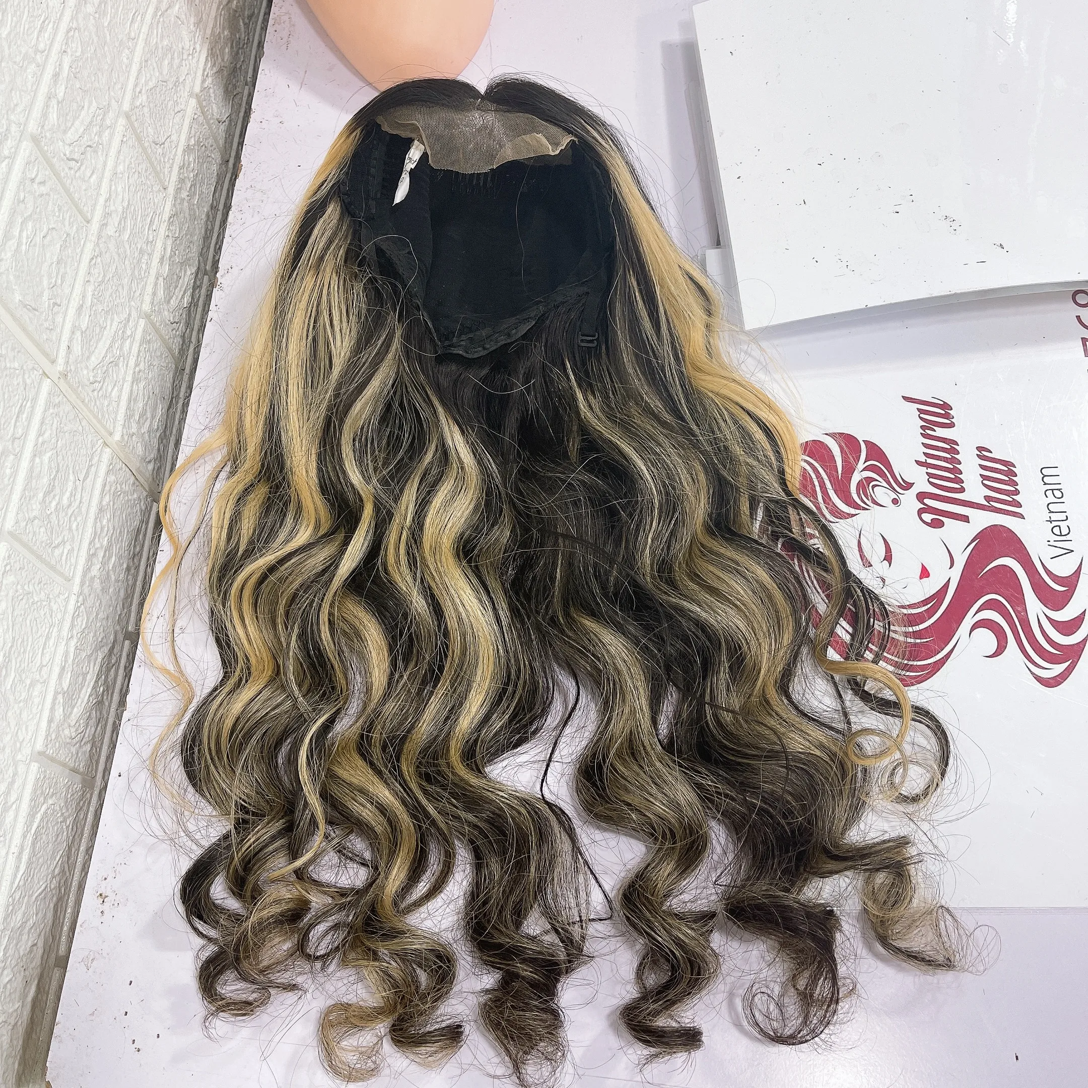 Vietnam High Quality Black straight human hair wigs Super Double drawn hair Best Seller