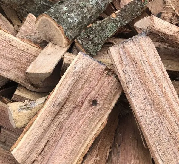 Hard Dried Oak Firewood, Kiln Firewood, Beech Firewood Available At Cheap Rates.