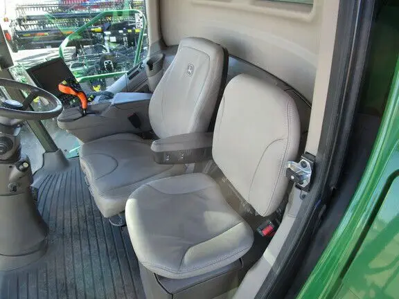 Комбинированный комбайн John Deere 760 трактор запчасти