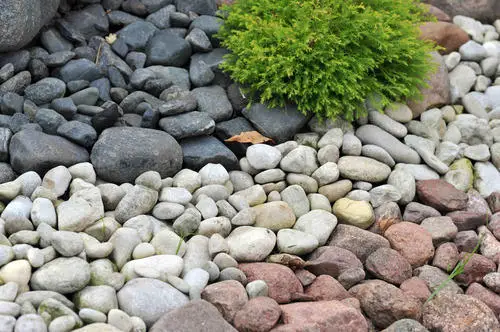 purple rolled pebble stone for landscaping