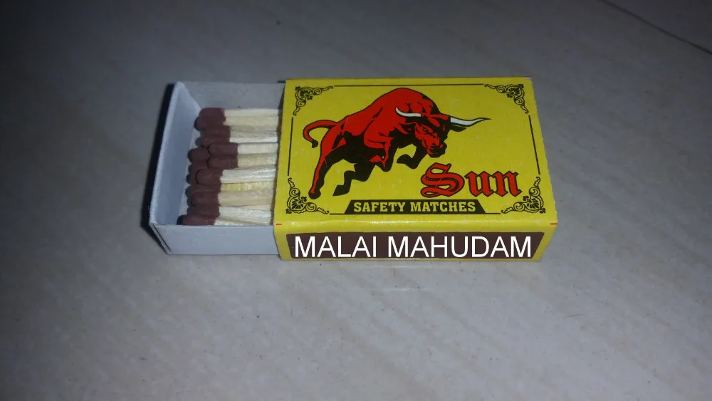 World Wide Selling 100% Natural Wood Made Safety Match Box Bulk Purchase Indian Wood Match Stick For Lighting