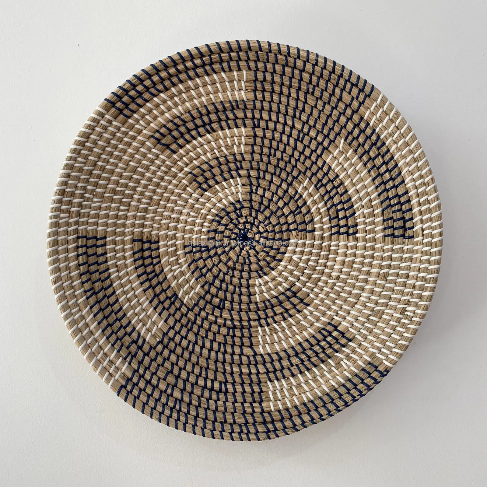 Top Selling Cheap Price Wholesale Seagrass Wall Natural Boho Home Decor Seagrass Woven Wall Basket Decorative Wall Art Baskets