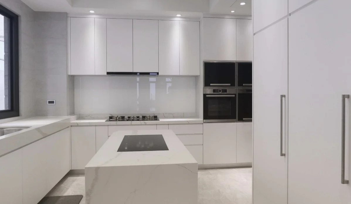 Custom kitchen cabinets with modern designs kitchen cabinets