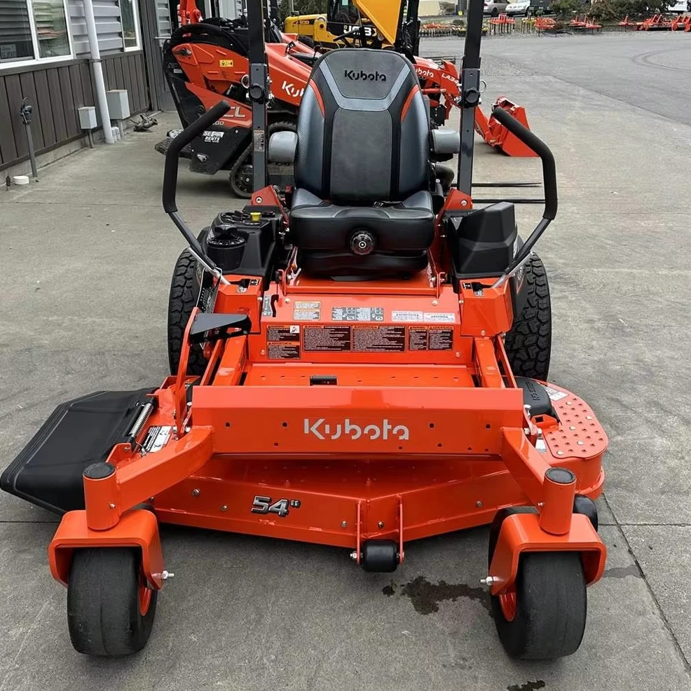 Fairly Used Kubota ZD1211 Zero-Turn Mower F2890 Crawler Grass Cutting Machine Industrial Grade 24V Sprayer for Sale