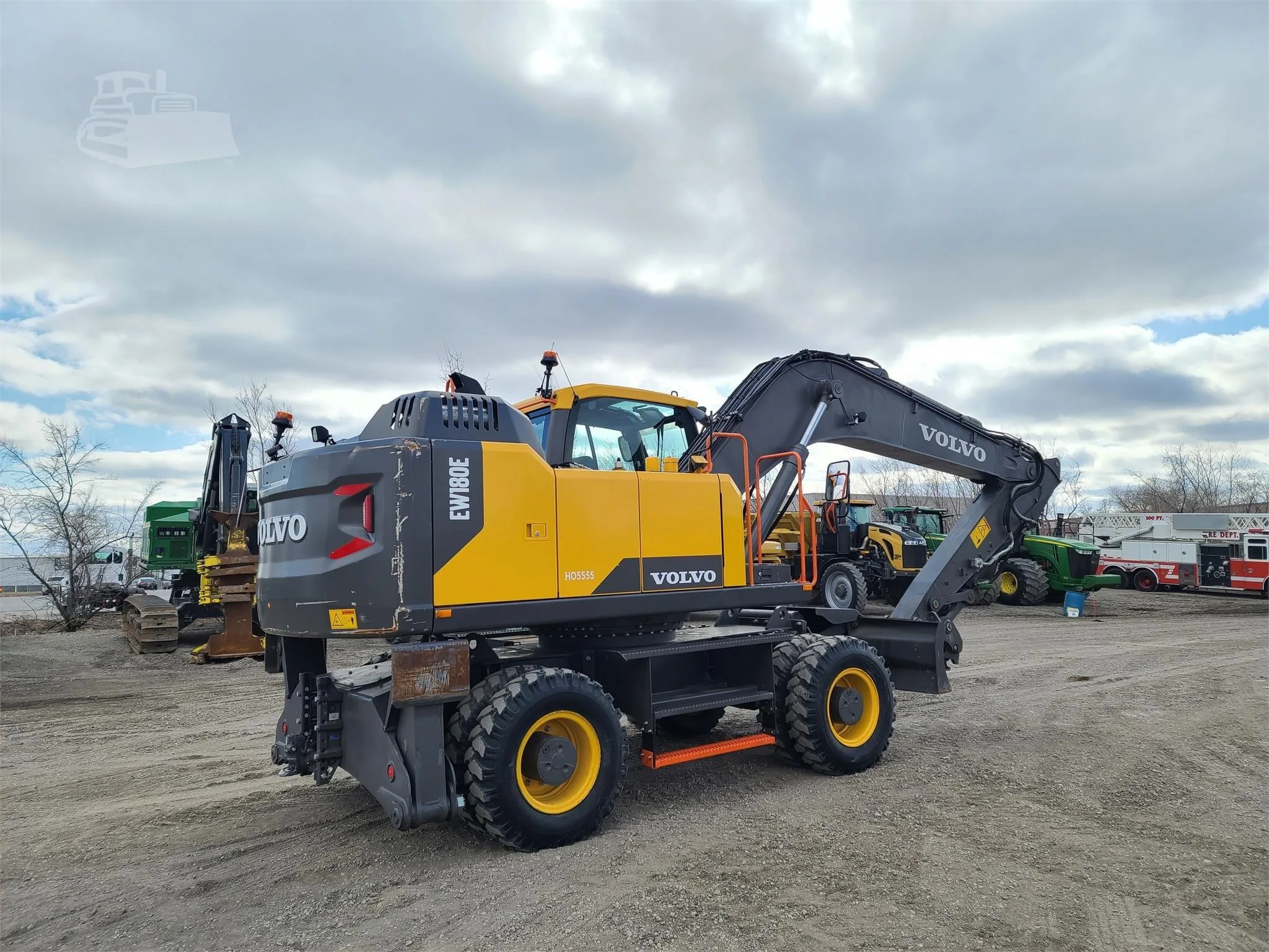 Hot Boutique VOLVO EW180E Used  Wheel  Excavator  To Provide Quality Assurance Car Condition First-class  Excavators