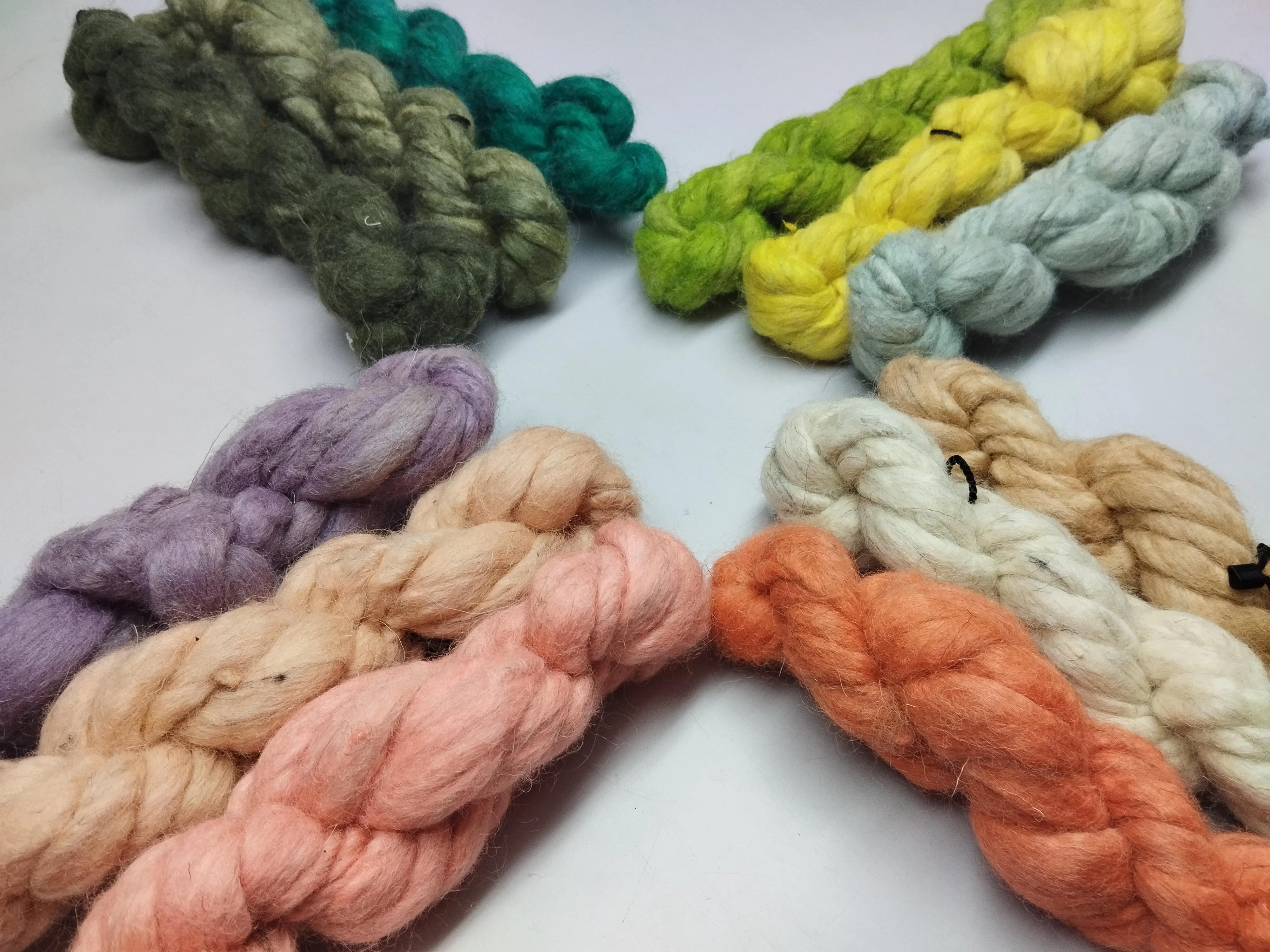 Soft and Cozy Eco-friendly Chunky wool Yarn 100% Pure handmade Wool colored by Indian Women Artisans for hand or arm knitting