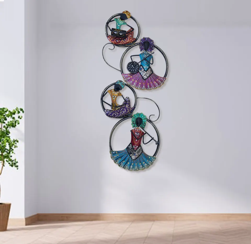Metal Wall Hanging Decor Tribal 2023 Art Wall Mounted Sculpture Playing Musician Lady Frame Arts Home Office Restaurant Decor