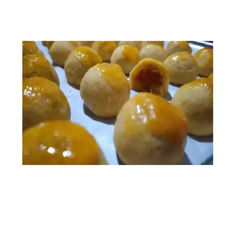 Singapore Wholesale OEM Delicious Low Sugar Mild Sweet Soft Fruit Baked Goods Egg Butter Cookies Biscuits Golden Pineapple Tart