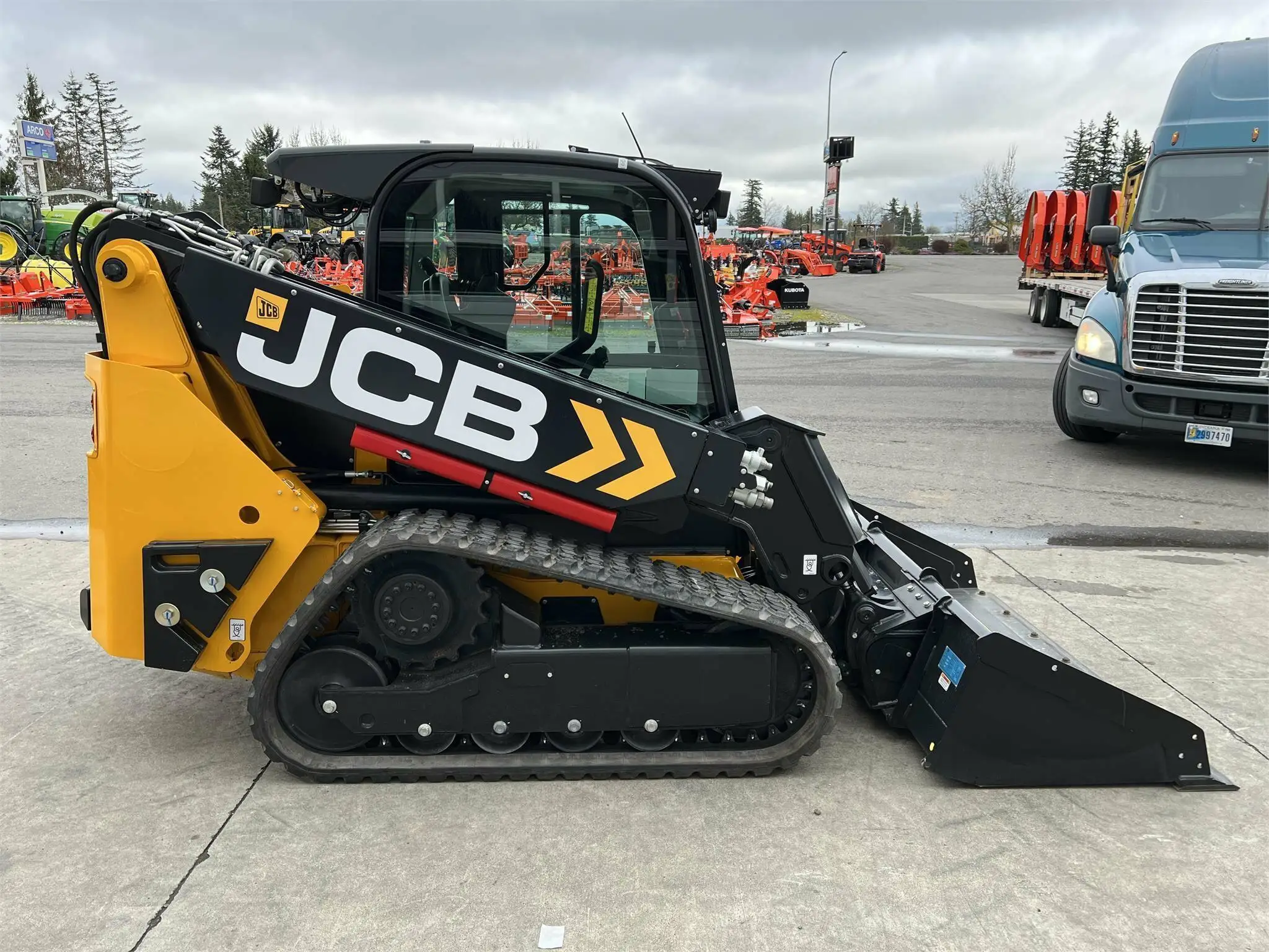 2024 погрузчик JCB 2TS-7T 2023 гусеничный телесный 74-сильный двигатель с высоким потоком 72-дюймовый ковшовый пилотный блок управления в комплекте