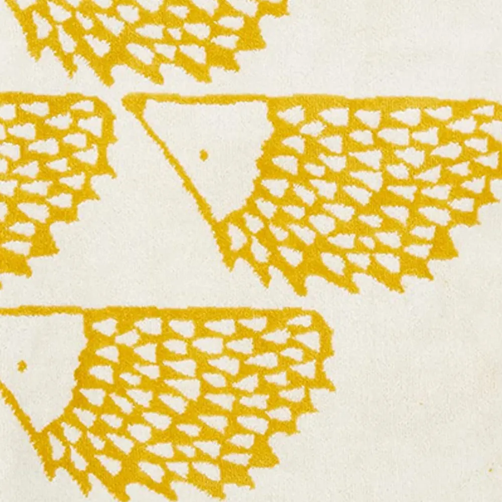 100% Cotton Material Fast Drying Feature 500 GSM 800 GSM Top Quality Velour Beach Towels at Discount Price